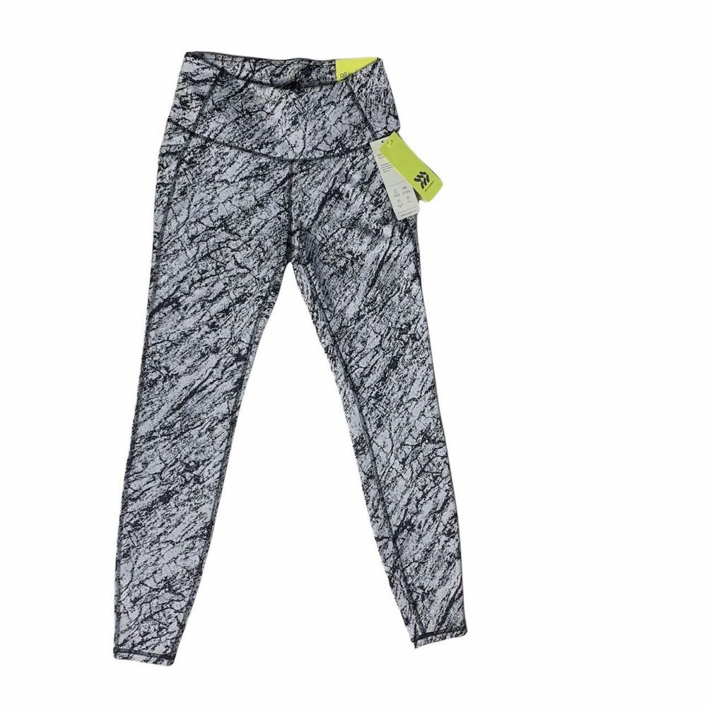 All in Motion Black and White High Rise 7/8 Leggings XS Extra Small‎